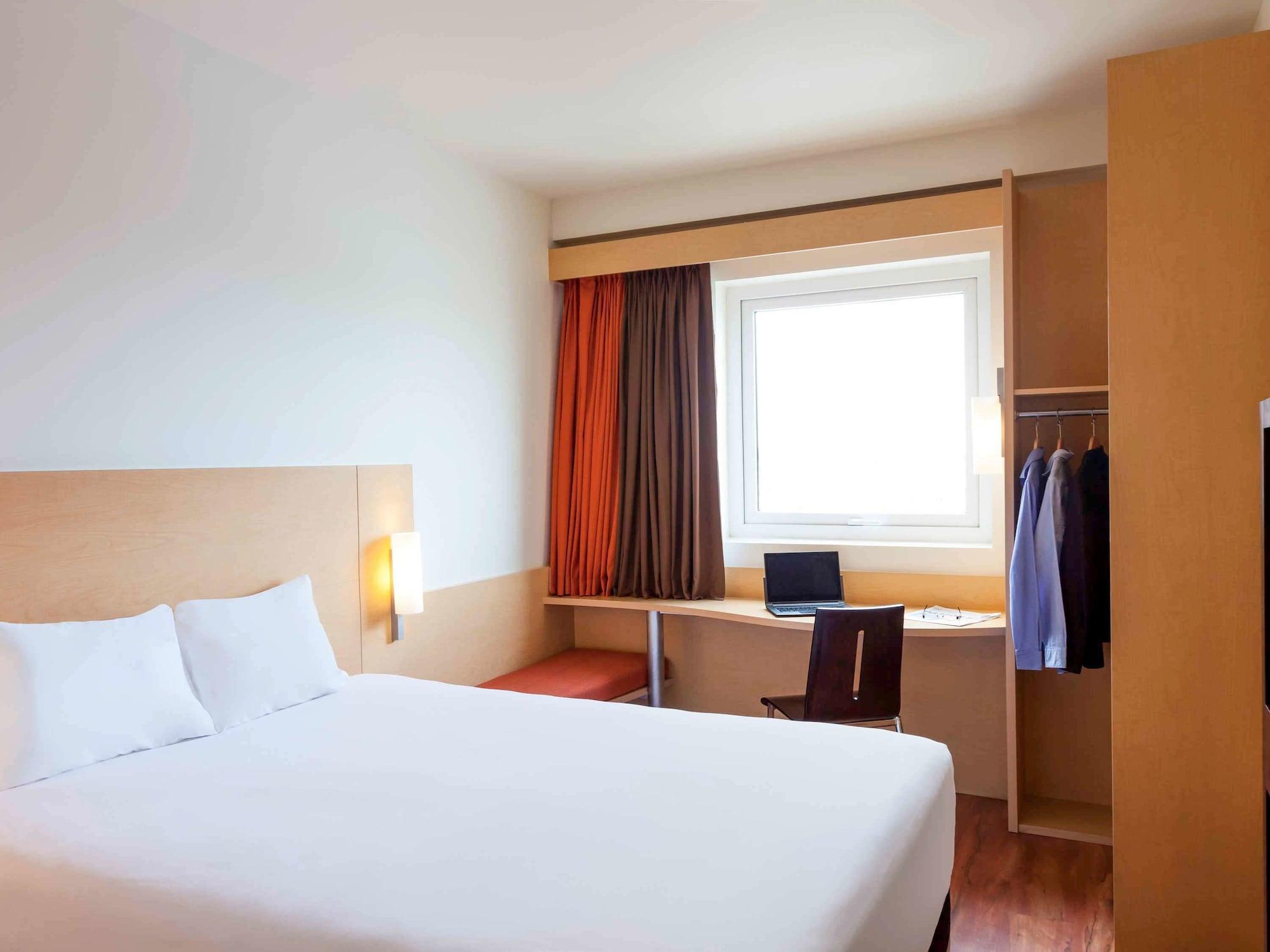 Ibis Hermosillo Esterno foto